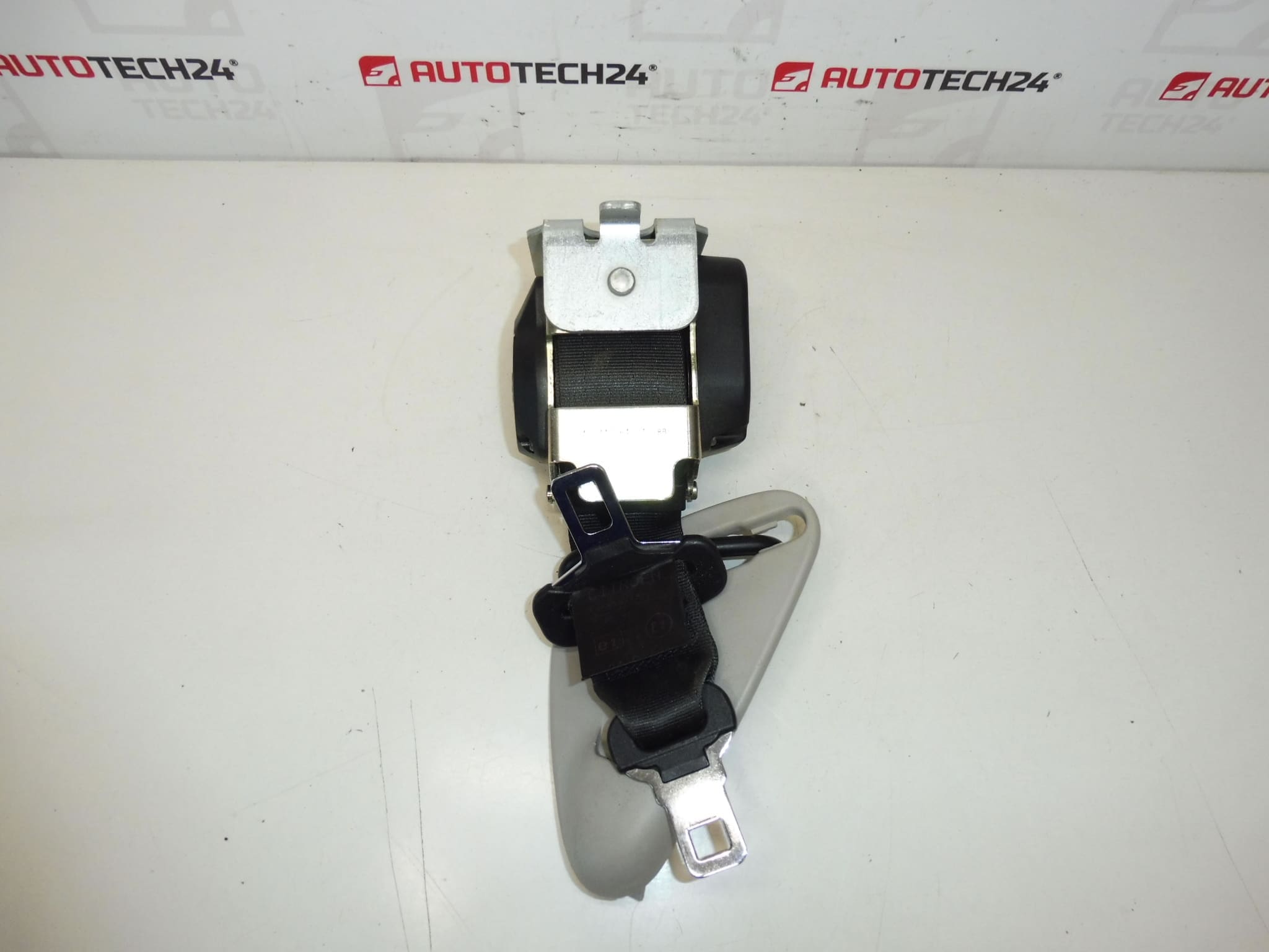 Cinturón trasero central Citroën Xsara Picasso 96314478XX 8973N5 - Imagen 2