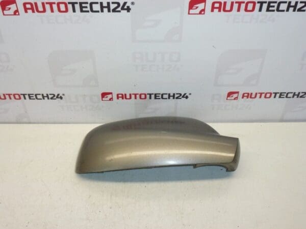 Cubre retrovisor derecho Peugeot color KDAC 815276