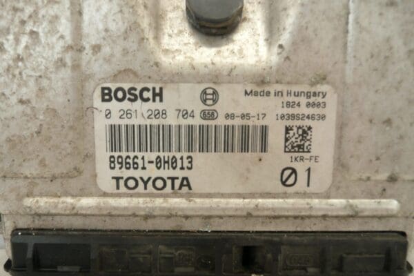 Unidad De Control ECU Bosch 1.0i 1KR 89661-0H013 0261208704 194366 - Imagen 2
