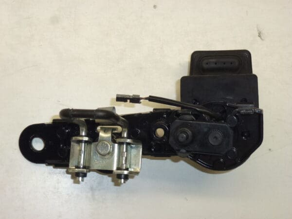 Mecanismo del Limpiaparabrisas Trasero Peugeot 407 SW 9651000780 6405Z1 - Imagen 2