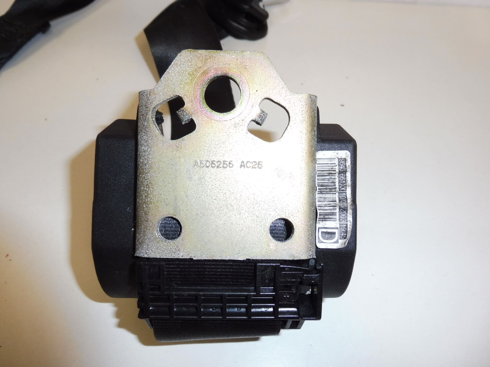 Cinturón de seguridad delantero derecho Peugeot 406 96407661XX 8974CR - Imagen 2