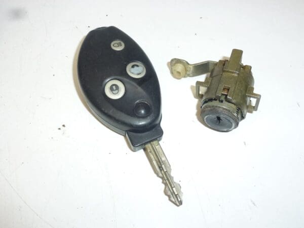 Conjunto De Cerraduras + 1 Llave A Distancia Citroën C5 05-07 4162HE - Imagen 2
