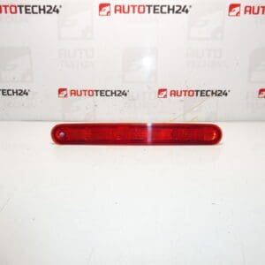 La tercera luz de freno Citroën C3 III 9812257880