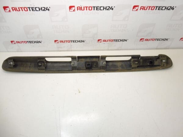 Manejar KTP Peugeot 207 SW 8742R1 - Imagen 2