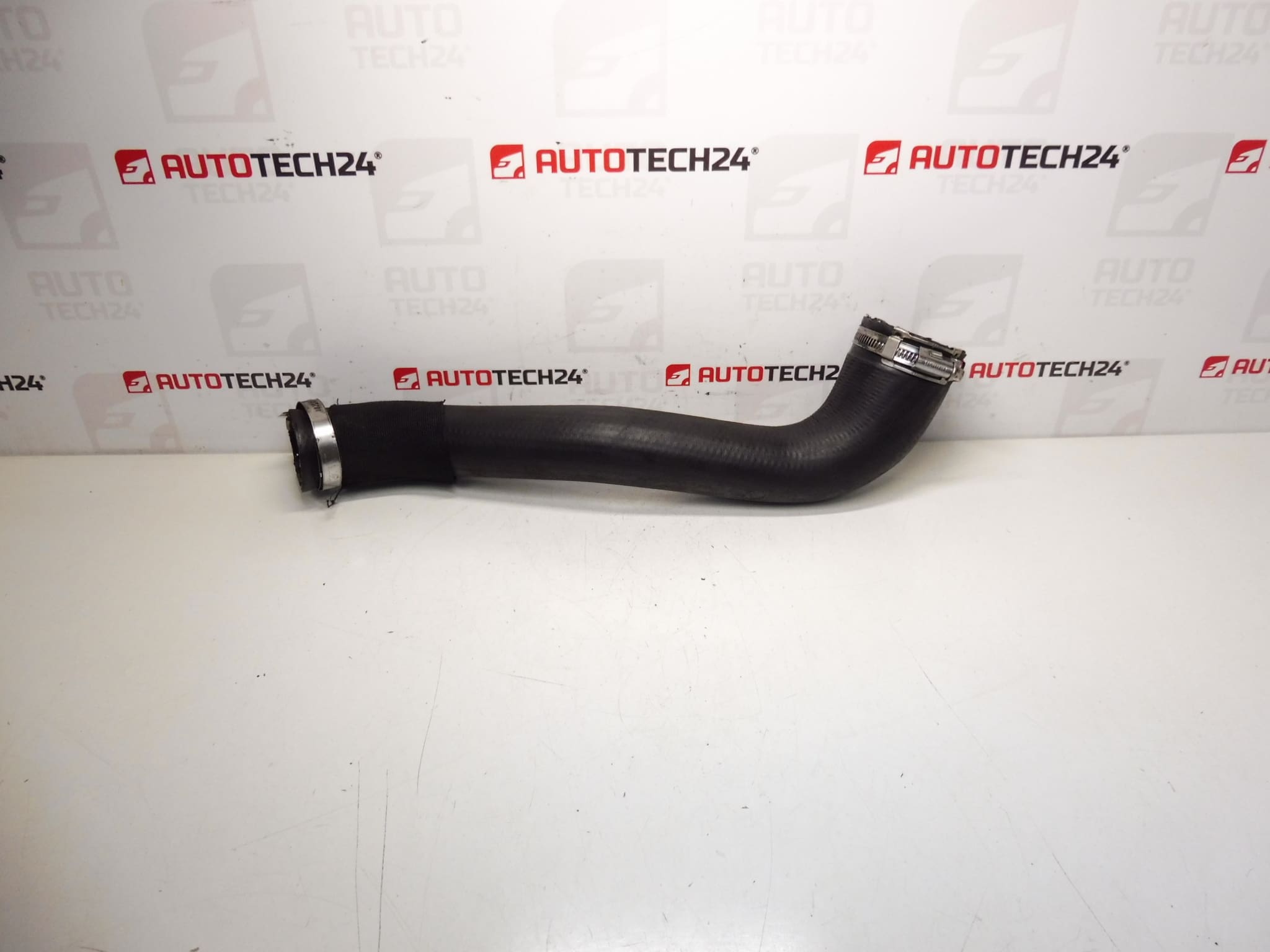 Toma de aire Citroën Peugeot 2.0 HDI 0382NH